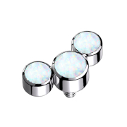 Ancrage dermique argent trois opales blanches