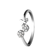 Anello in argento con farfalla e fiori
