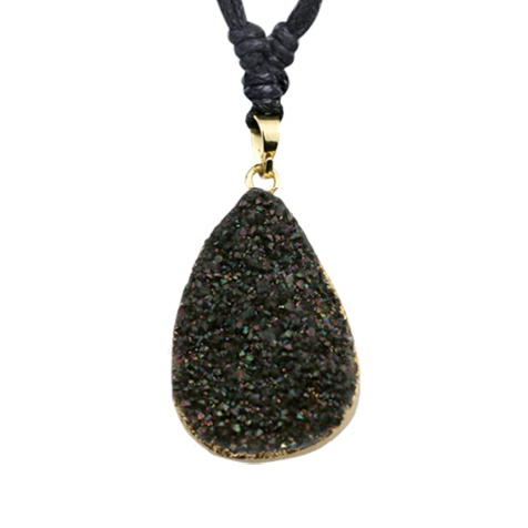 Collier noir pendentif composé dune agate noire Druzy