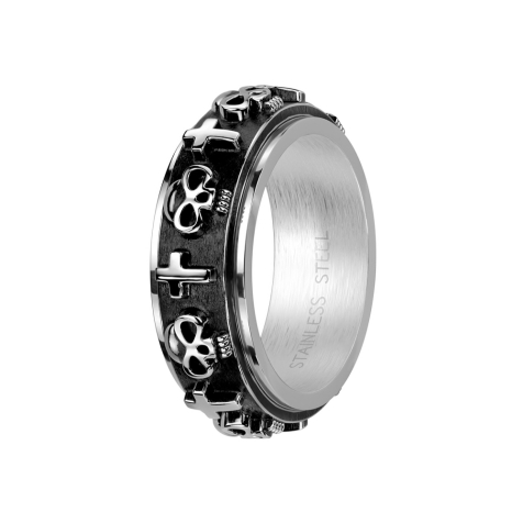 Ring silver center black with skulls and crosses