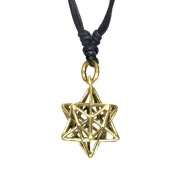 Collier noir pendentif doré 3D étoile