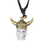 Collana nera con ciondolo placcato oro e teschio vichingo