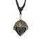 Collier noir pendentif casque doré avec ormeau et pierre onyx
