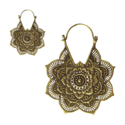 Orecchino placcato oro a fiore aperto