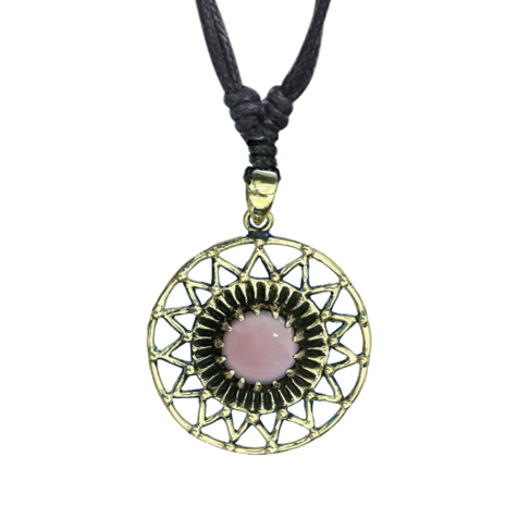 Collana nera con pendente disco rotondo placcato oro e pietra turchese