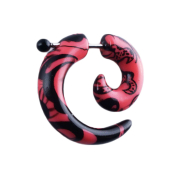 Finta spirale rosa con pittura nera